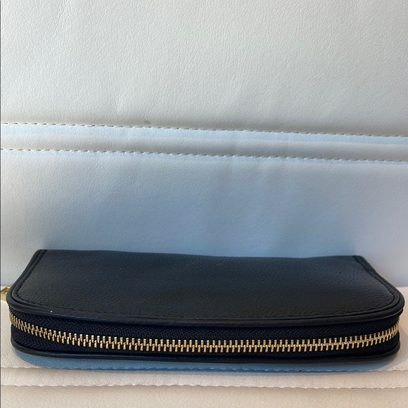 NWT - Tory Burch Black Leather Zip Wallet - Picture 3 of 6